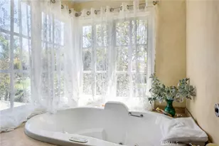 19381 Woodlands Drive, Huntington Beach, CA 92648 - Photo 14