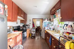 325 W Crescent Dr, Azusa, CA 91702 - Photo 10
