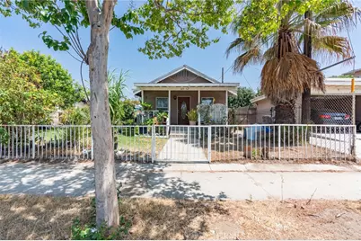 325 W Crescent Drive, Azusa, CA 91702 - Photo 2