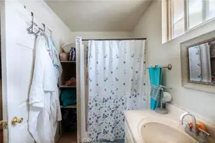 325 W Crescent Dr, Azusa, CA 91702 - Photo 18