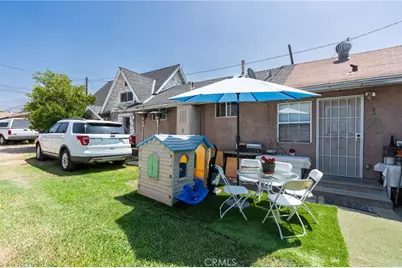325 W Crescent Drive, Azusa, CA 91702 - Photo 16