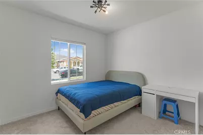 15597 Parry Peak Drive, Fontana, CA 92336 - Photo 18