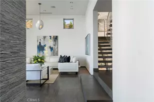 21826 Castlewood Dr, Malibu, CA 90265 - Photo 32