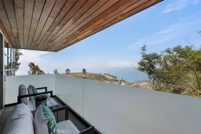 21826 Castlewood Drive, Malibu, CA 90265 - Photo 38