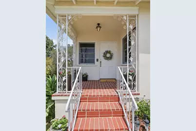 130 Sequoia, Pasadena, CA 91105 - Photo 2
