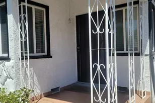 5754 Ensign, North Hollywood, CA 91601 - Photo 2