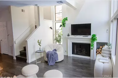 1310 E Orange Grove Boulevard #113, Pasadena, CA 91104 - Photo 2