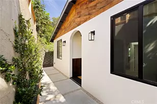 3926 Sunset Dr, Los Angeles, CA 90027 - Photo 2