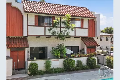 2450 E Del Mar Blvd #17, Pasadena, CA 91107 - Photo 2