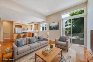 2125 S Bentley Ave, Los Angeles, CA 90025 - Photo 2