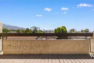 64 N Mar Vista Ave, Pasadena, CA 91106 - Photo 14