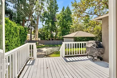 1956 N Roosevelt, Altadena, CA 91001 - Photo 46