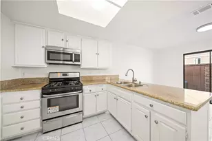 6060 Oak St, Huntington Park, CA 90255 - Photo 12