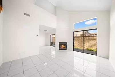 6060 Oak Street #M, Huntington Park, CA 90255 - Photo 4