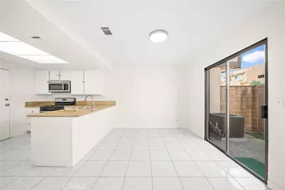 6060 Oak Street #M, Huntington Park, CA 90255 - Photo 10