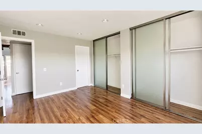 10331 Lindley Avenue #228, Los Angeles, CA 91326 - Photo 4