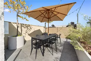 709 E Walnut Street, Pasadena, CA 91101 - Photo 46
