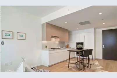 877 Francisco #707, Los Angeles, CA 90017 - Photo 2