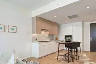 877 Francisco, Los Angeles, CA 90017 - Photo 2