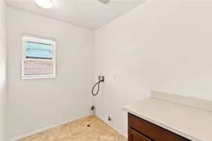 13998 Agate Ct, Eastvale, CA 92880 - Photo 24