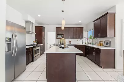 2302 Ridgeview Avenue, Rowland Heights, CA 91748 - Photo 18