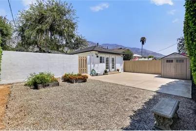 2482 New York Dr, Altadena, CA 91001 - Photo 52