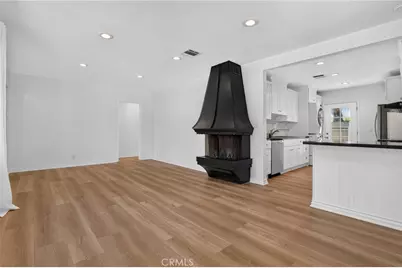 2482 New York Dr, Altadena, CA 91001 - Photo 8