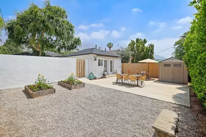 2482 New York Drive, Altadena, CA 91001 - Photo 52