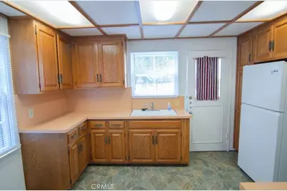 320 E California Boulevard, Pasadena, CA 91106 - Photo 16