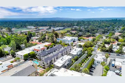 941 E California Boulevard #1, Pasadena, CA 91106 - Photo 30