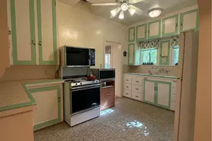 1968 E Washington Blvd, Pasadena, CA 91104 - Photo 12