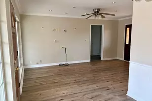 8635 Paramount Blvd, Downey, CA 90240 - Photo 6