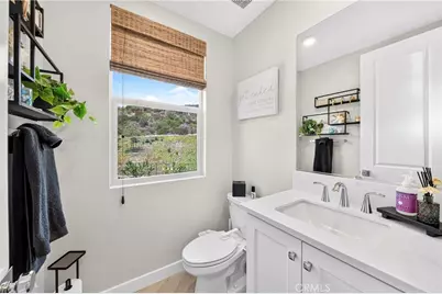 888 Poppy Court, Montebello, CA 90640 - Photo 16