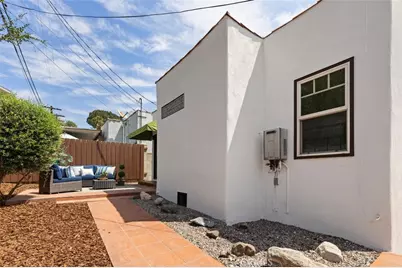 853 Banks Court Drive, Los Angeles, CA 90042 - Photo 28