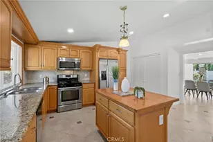 23800 Hatteras St, Woodland Hills, CA 91367 - Photo 4