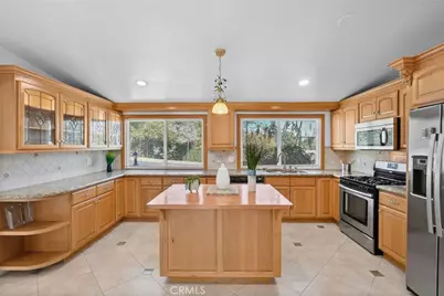 23800 Hatteras Street, Woodland Hills, CA 91367 - Photo 8