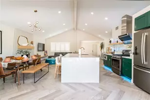 575 N Burton Way, Palm Springs, CA 92262 - Photo 12