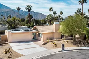 575 N Burton Way, Palm Springs, CA 92262 - Photo 1