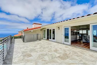 1384 Via Romero, Palos Verdes Estates, CA 90274 - Photo 44