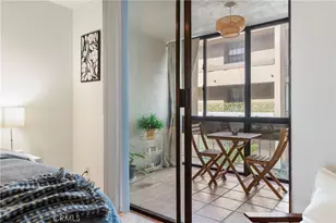 740 N Kings Road, Los Angeles, CA 90069 - Photo 14