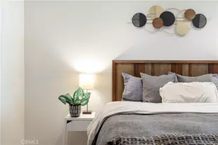 740 N Kings Road, Los Angeles, CA 90069 - Photo 12