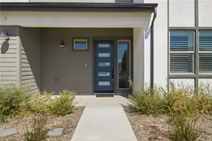 15842 Butterfly Dr, Fontana, CA 92336 - Photo 6