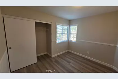 15577 Castellion, Fontana, CA 92337 - Photo 30