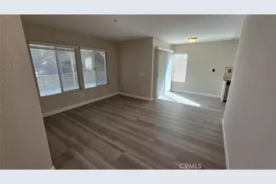 15577 Castellion, Fontana, CA 92337 - Photo 8