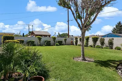 4939 N De Lay Avenue, Covina, CA 91722 - Photo 22