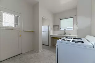 264 E Glenarm, Pasadena, CA 91106 - Photo 24