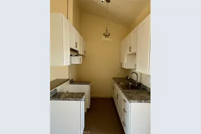 1025 Gaviota Avenue, Long Beach, CA 90813 - Photo 10