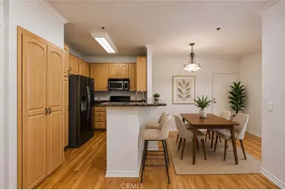 300 N El Molino Avenue #308, Pasadena, CA 91101 - Photo 6