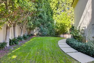 1805 Outpost Dr, Los Angeles, CA 90068 - Photo 54