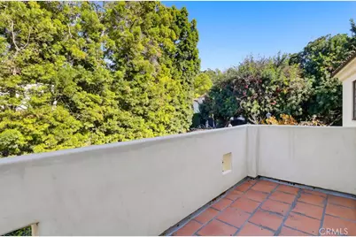 1805 Outpost Dr, Los Angeles, CA 90068 - Photo 30
